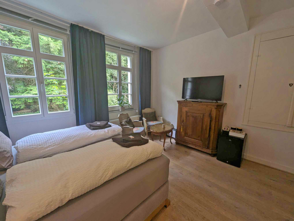 refugium-altstadt-zimmer-rursicht-02-web